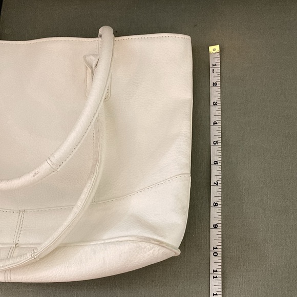 Ameri Leather Shoulder Bag - Picture 6 of 6